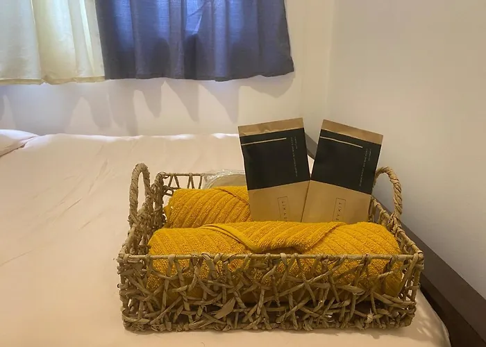 Stylish Haven In Vibrant Greenfield, Mandaluyong Manila