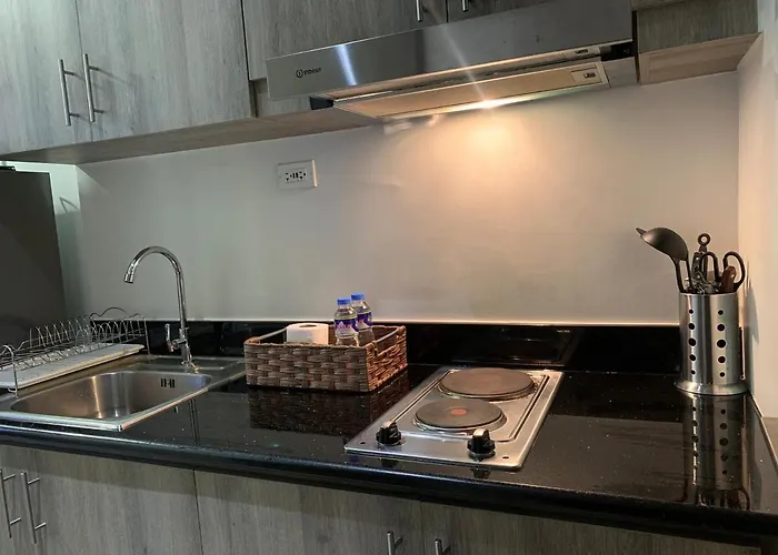 Apartment Stylish Haven In Vibrant Greenfield, Mandaluyong Manila
